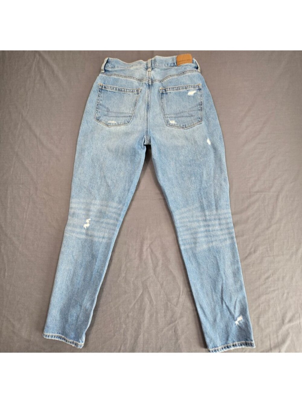 American Eagle Womens Size 2 Distressed Mom Jeans Light Wash Denim - Picture 5 of 6